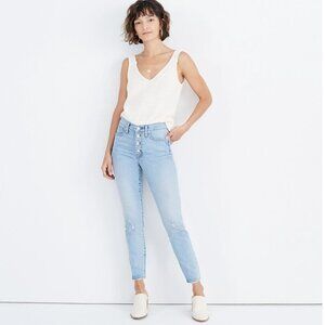 Madewell 9" Mid-Rise Skinny Crop Jeans in Asbury Wash: Button-Front Edition